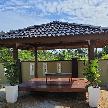 Nipah Homestay Kuala Besut Szoba fotó
